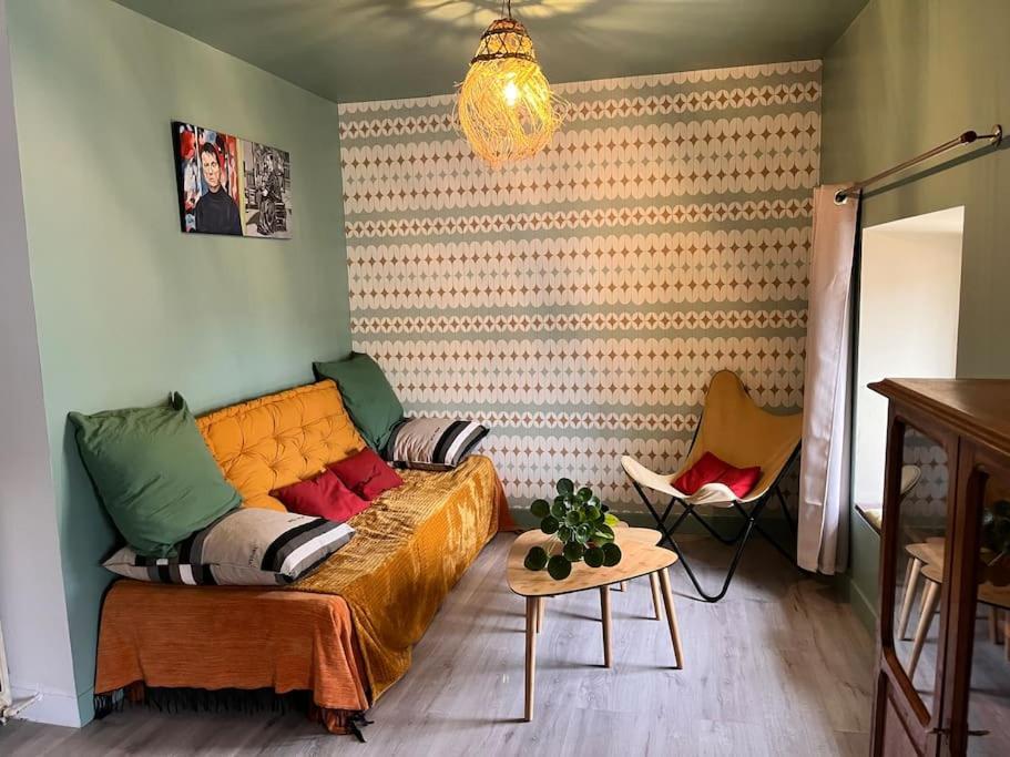 Grande Chambre Chez L'Artiste-Peintre La Réole Eksteriør bilde
